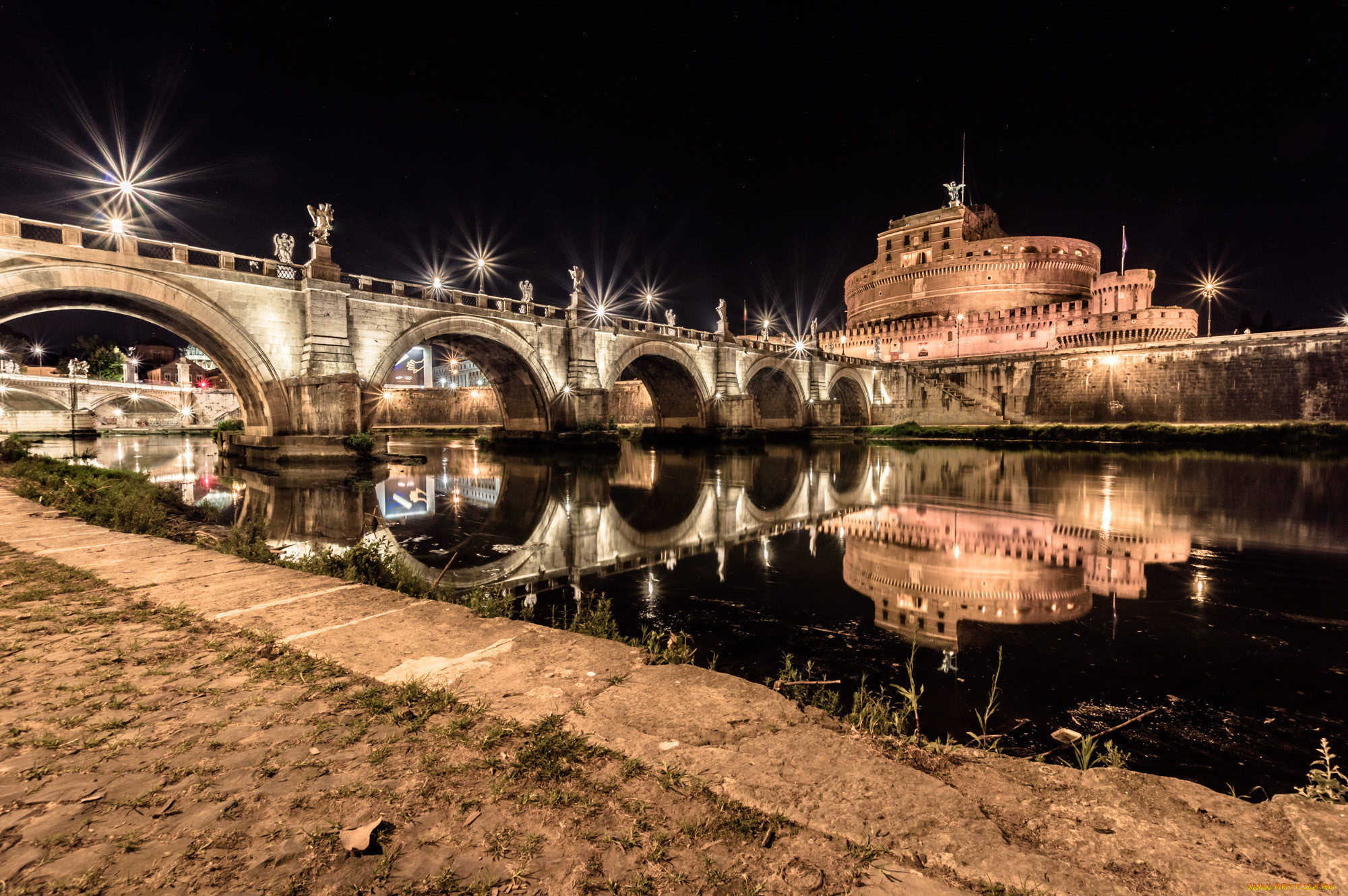 lungotevere tor di nona,  rome, , ,   , , , 